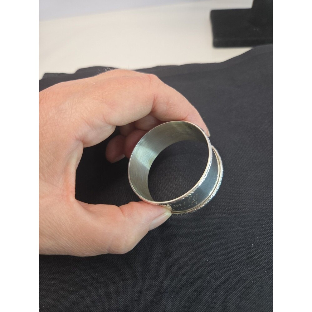 Vintage Lunt Sterling Silver Napkin Ring Pattern 760 Scroll 10g with Engraving - Picture 8 of 10
